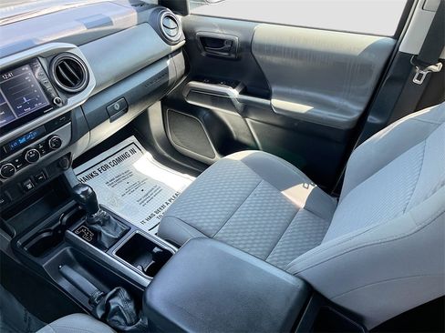 Used 2023 Toyota Tacoma SR5 image 21