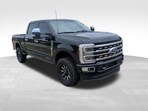 Used 2024 Ford F250 Platinum AWD/4WD image 1