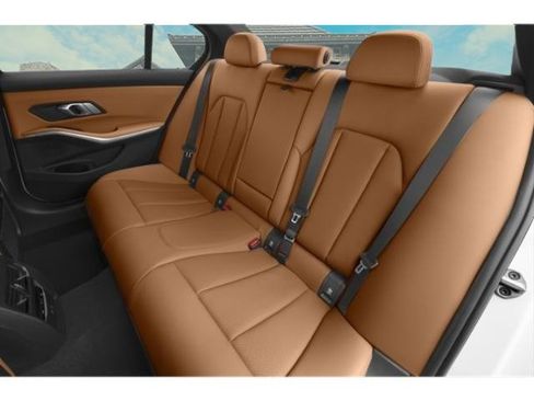 Used 2023 BMW 330i xDrive Sedan w/ Premium Package image 13