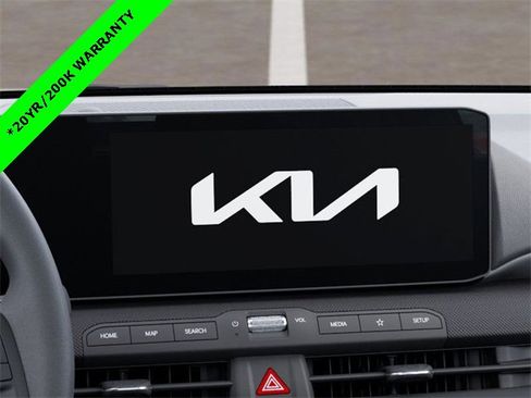 New 2025 Kia K4 LXS image 20