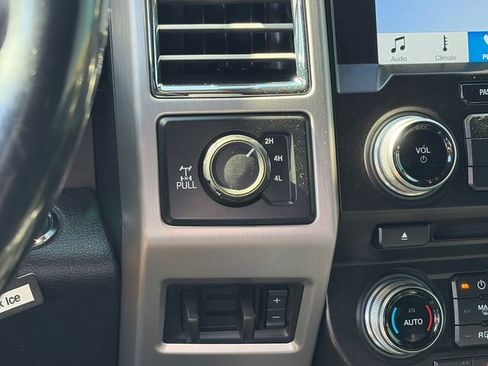 Used 2017 Ford F250 Platinum w/ Platinum Ultimate Package image 25