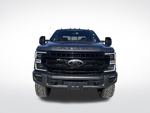 Used 2022 Ford F350 Lariat w/ Black Appearance Package image 8