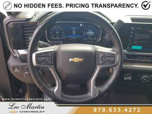 Used 2023 Chevrolet Silverado 1500 LT AWD/4WD image 20