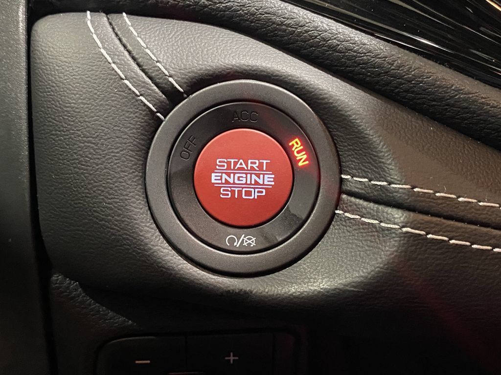 Used 2025 Dodge Durango SRT Hellcat w/ Black Package AWD/4WD image 14