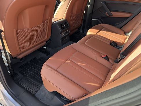 Used 2022 Audi Q5 2.0T Prestige image 25