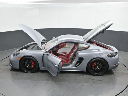 Used 2023 Porsche 718 Cayman GTS RWD image 49