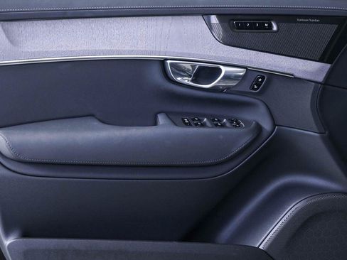Certified 2026 Volvo XC90 B6 Ultra AWD/4WD image 8