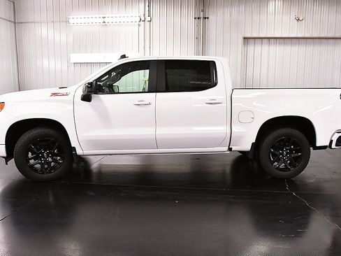 Used 2023 Chevrolet Silverado 1500 RST image 4