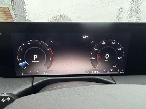 New 2026 Nissan Armada SV image 19