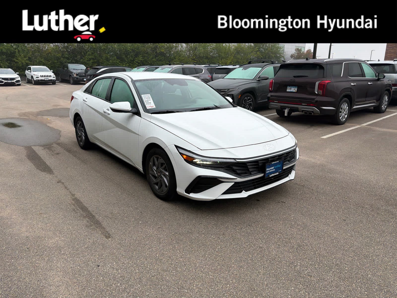 Certified 2024 Hyundai Elantra SEL FWD image 1
