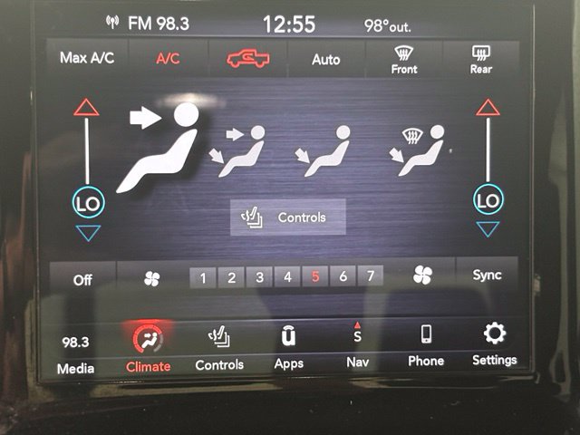 Used 2021 RAM 1500 Laramie AWD/4WD image 30