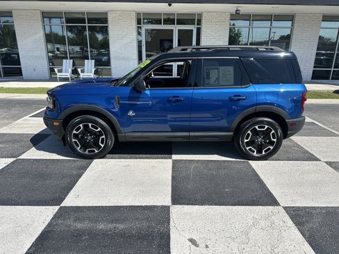 Used 2023 Ford Bronco Sport Outer Banks AWD/4WD image 1
