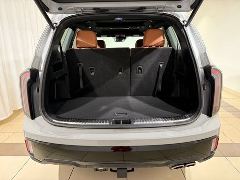 Used 2024 Kia Telluride SX X-Line AWD/4WD image 12