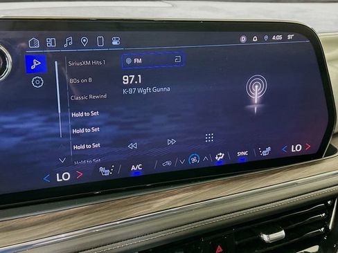 Used 2025 Chevrolet Tahoe LT image 15