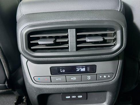 Certified 2025 Honda Pilot EX-L image 17