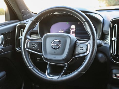 Used 2021 Volvo XC40 P8 Recharge w/ Advanced Package image 15