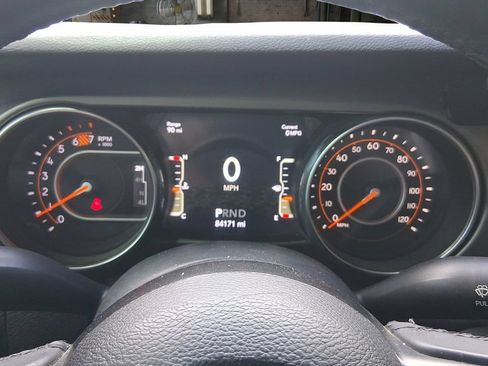 Used 2018 Jeep Wrangler Unlimited Sport S AWD/4WD image 17