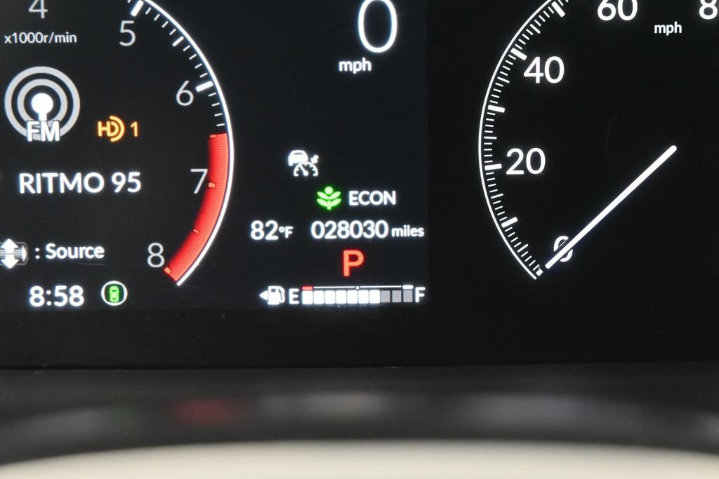 Used 2024 Honda Pilot EX-L image 32