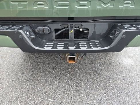 Used 2022 Toyota Tacoma TRD Sport w/ TRD Premium Sport Package image 26