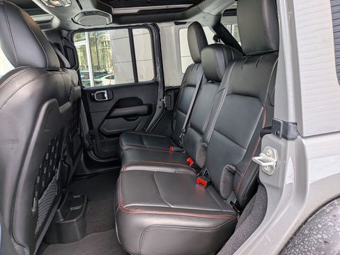 Used 2023 Jeep Wrangler Rubicon w/ LED Lighting Group image 27