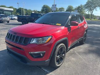 Used 2018 Jeep Compass Latitude w/ Popular Equipment Group AWD/4WD video 1