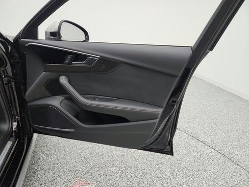 Used 2023 Audi S4 Premium Plus w/ Premium Plus Package image 20