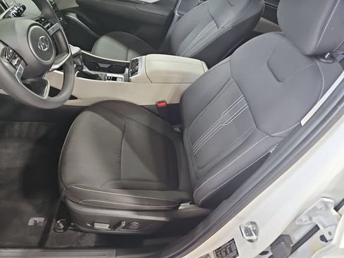 Certified 2024 Hyundai Tucson SEL AWD/4WD image 15