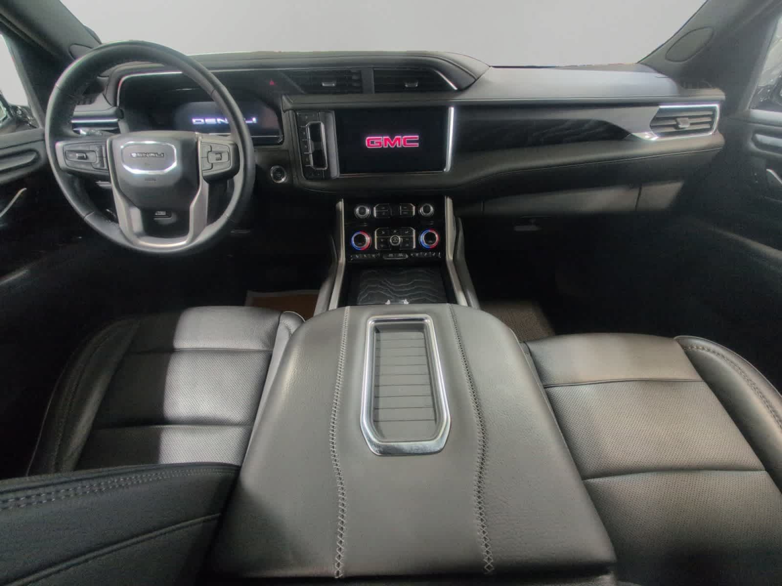 Used 2023 GMC Yukon XL Denali w/ Max Trailering Package AWD/4WD image 10
