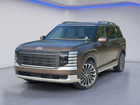 New 2026 Hyundai Palisade Calligraphy FWD image 2