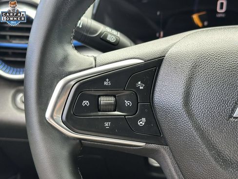 Used 2024 Chevrolet Trax LT w/ Driver Confidence Package FWD image 19