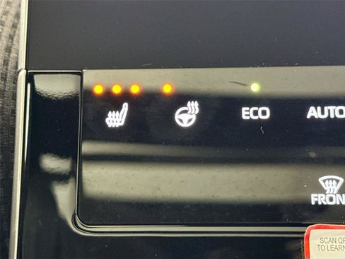 Certified 2024 Toyota bZ4X AWD w/ Weather Package image 8