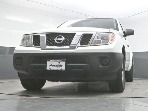 Used 2019 Nissan Frontier S image 29