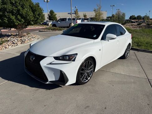 Used 2019 Lexus IS 300 F Sport w/ F Sport Package AWD/4WD image 3