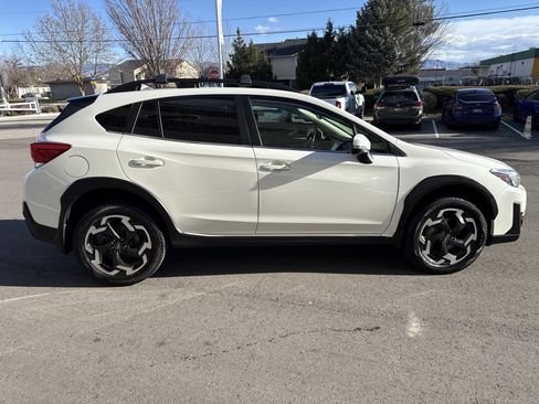 Used 2022 Subaru Crosstrek 2.5i Limited w/ Moonroof Package 2 image 7