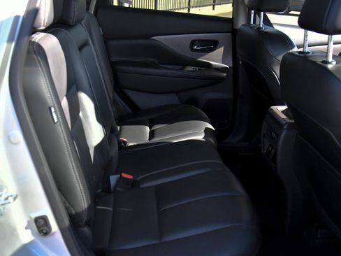 Used 2023 Nissan Murano SV image 40