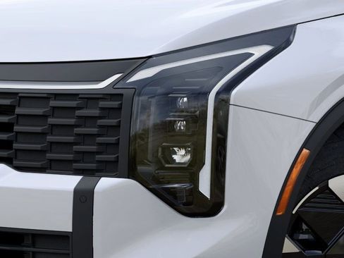 New 2026 Kia Sportage LX image 10