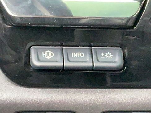 Used 2023 Chevrolet Silverado 1500 ZR2 w/ Technology Package image 29