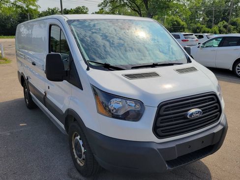 Used 2019 Ford Transit 150 130 Low Roof RWD image 14