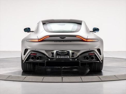 Used 2025 Aston Martin V8 Vantage Coupe image 7