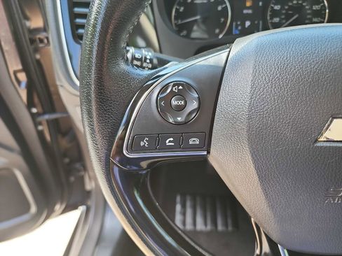 Used 2019 Mitsubishi Outlander SE FWD image 15