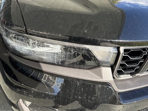 New 2026 Jeep Grand Cherokee Altitude RWD image 11