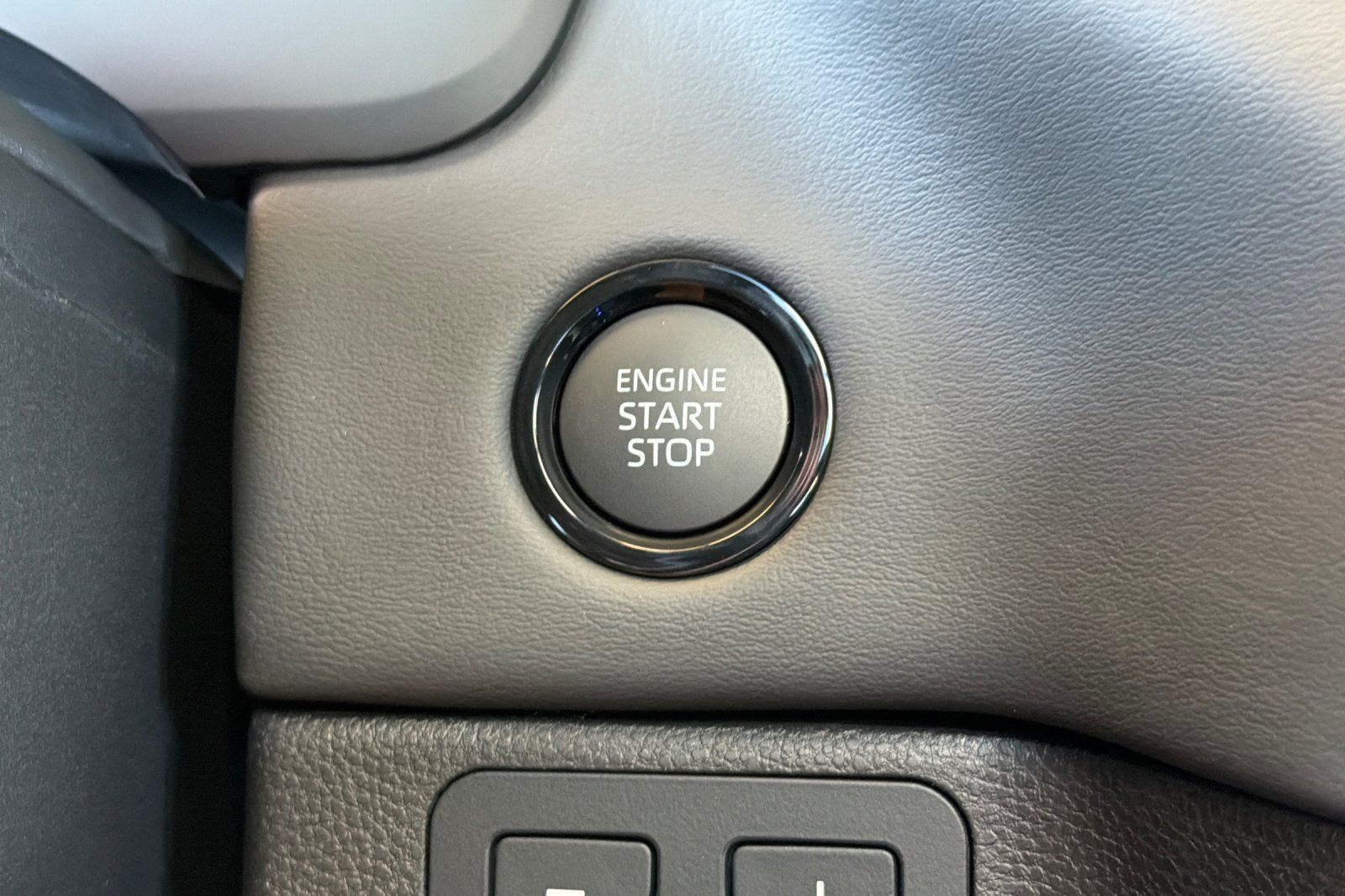 New 2026 Toyota Tundra Platinum AWD/4WD image 24