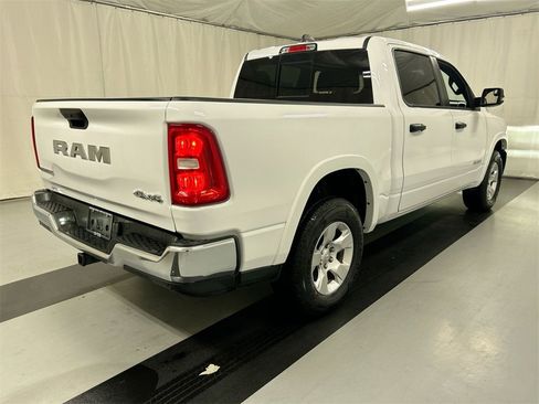 Used 2025 RAM 1500 Big Horn image 2