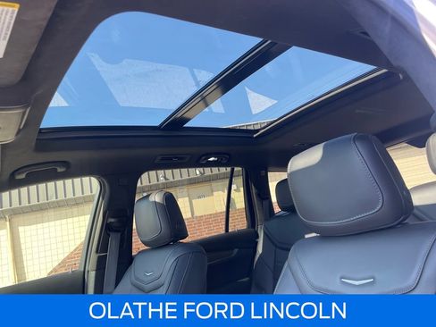 Used 2022 Cadillac XT6 Premium Luxury w/ Platinum Package AWD/4WD image 21
