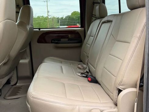Used 2006 Ford F350 Lariat AWD/4WD image 21