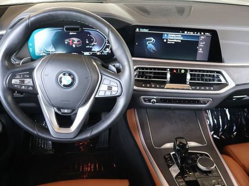 Used 2022 BMW X5 xDrive45e AWD/4WD image 17