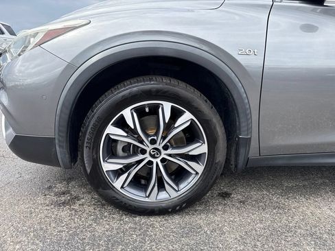 Used 2017 INFINITI QX30 Premium w/ Navigation Package AWD/4WD image 45