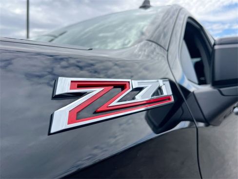 Used 2022 Chevrolet Silverado 1500 LT Trail Boss w/ Protection Package image 30