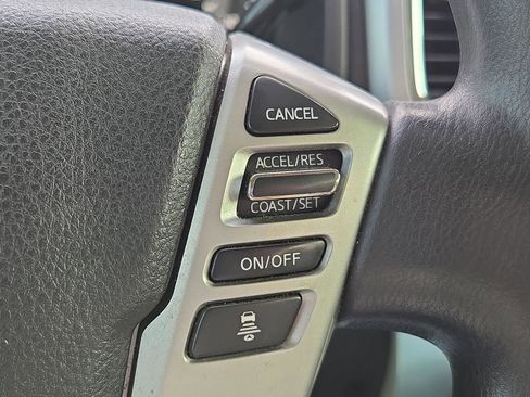 Used 2021 Nissan Titan SV w/ Accessory Utility Package image 29