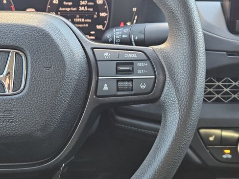 Used 2024 Honda Accord EX image 29